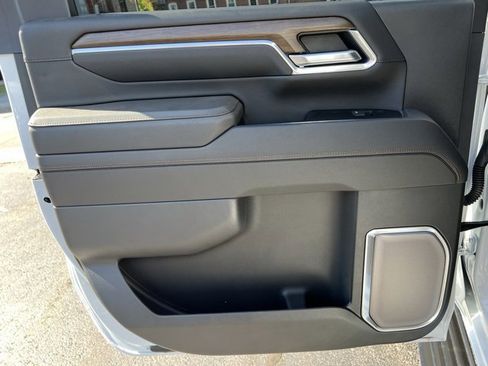 New 2025 Chevrolet Silverado 2500 High Country w/ High Country Premium Package image 21