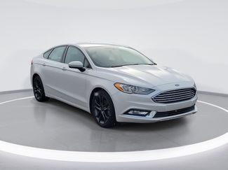 Used 2018 Ford Fusion SE w/ Equipment Group 201A video 2