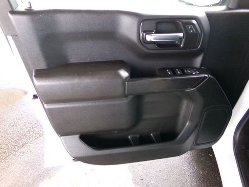 Used 2021 Chevrolet Silverado 1500 W/T w/ WT Value Package AWD/4WD image 19