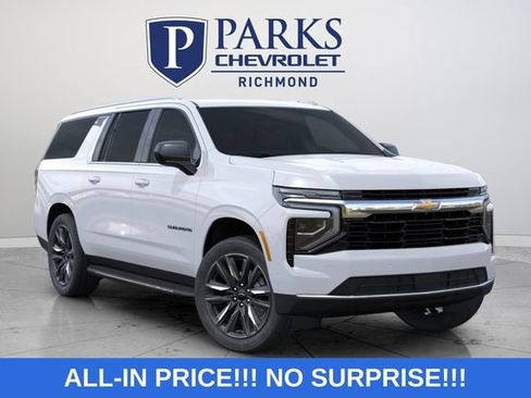 New 2026 Chevrolet Suburban LS w/ LS Custom Edition AWD/4WD image 7