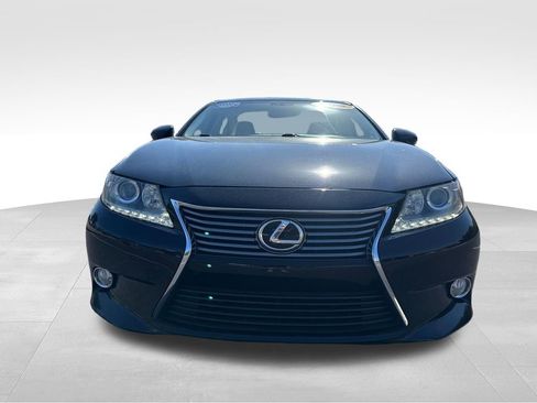 Used 2013 Lexus ES 350 w/ Luxury Pkg image 9