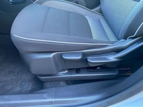 Used 2025 Chevrolet TrailBlazer LT image 23