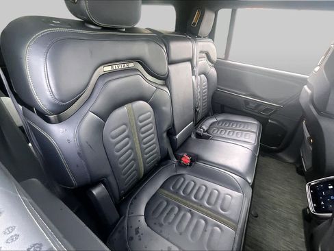 Used 2024 Rivian R1S Adventure Quad AWD/4WD image 18