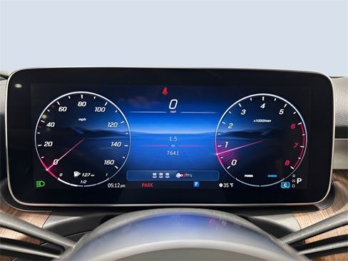 Used 2025 Mercedes-Benz C 300 4MATIC Sedan image 18