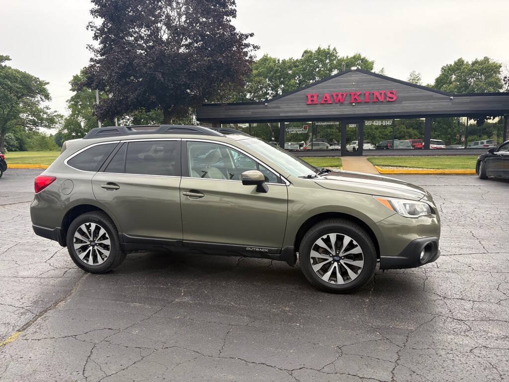 Used 2017 Subaru Outback 2.5i Limited AWD/4WD image 4