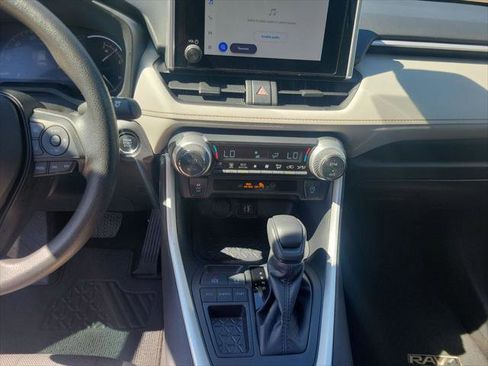 Certified 2025 Toyota RAV4 XLE image 18