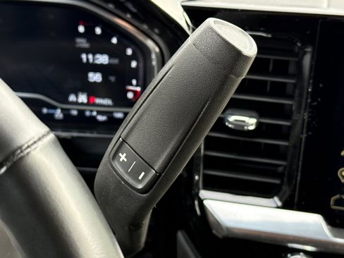 Used 2023 GMC Sierra 1500 Elevation image 27