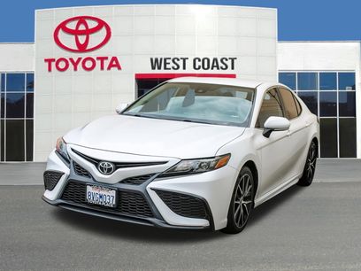 Used 2021 Toyota Camry SE w/ Convenience Package