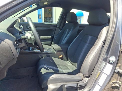 Used 2024 Honda Civic Sport image 16