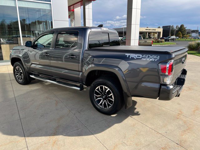 Used 2023 Toyota Tacoma TRD Sport w/ Technology Package AWD/4WD image 5