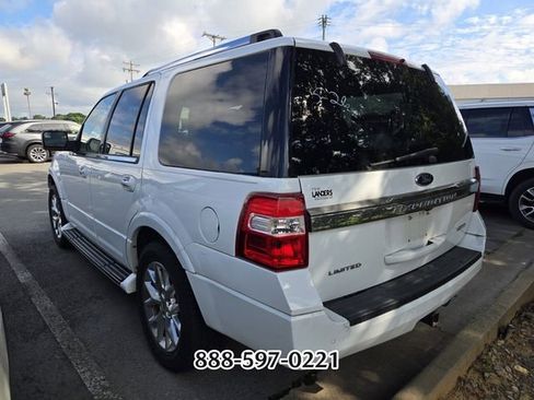 Used 2017 Ford Expedition Limited RWD image 5