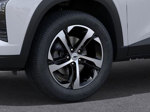 New 2026 Chevrolet Trax RS w/ Driver Confidence Package image 9