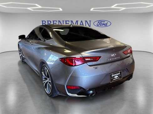 Used 2019 INFINITI Q60 3.0t Luxe w/ Essential Package AWD/4WD image 8