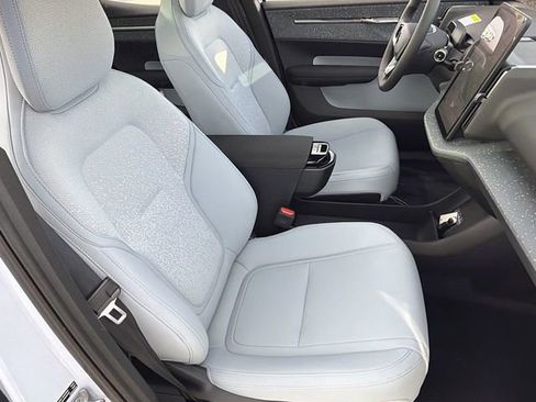 New 2026 Volvo EX30 Ultra w/ Climate Package image 12