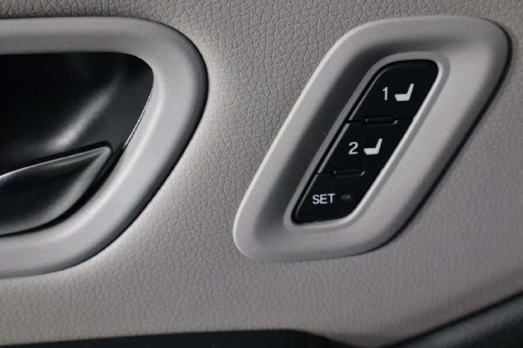 Used 2024 Honda Pilot EX-L image 22