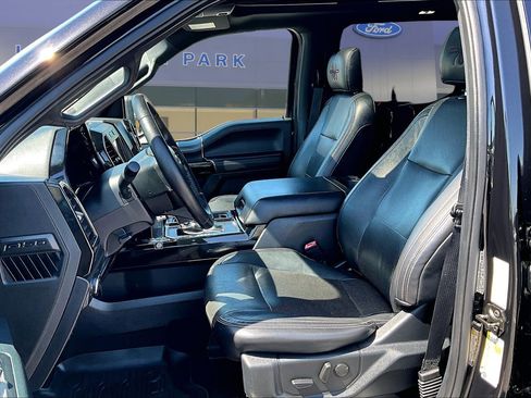 Used 2019 Ford F150 XLT w/ Equipment Group 302A Luxury AWD/4WD image 22