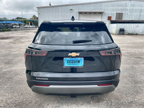 Certified 2025 Chevrolet Equinox LT FWD image 31