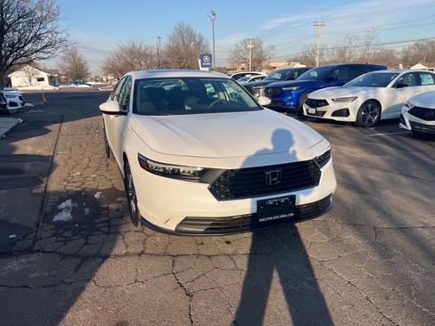 Used 2023 Honda Accord EX image 20