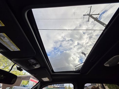 Used 2012 Ford Escape XLT image 34