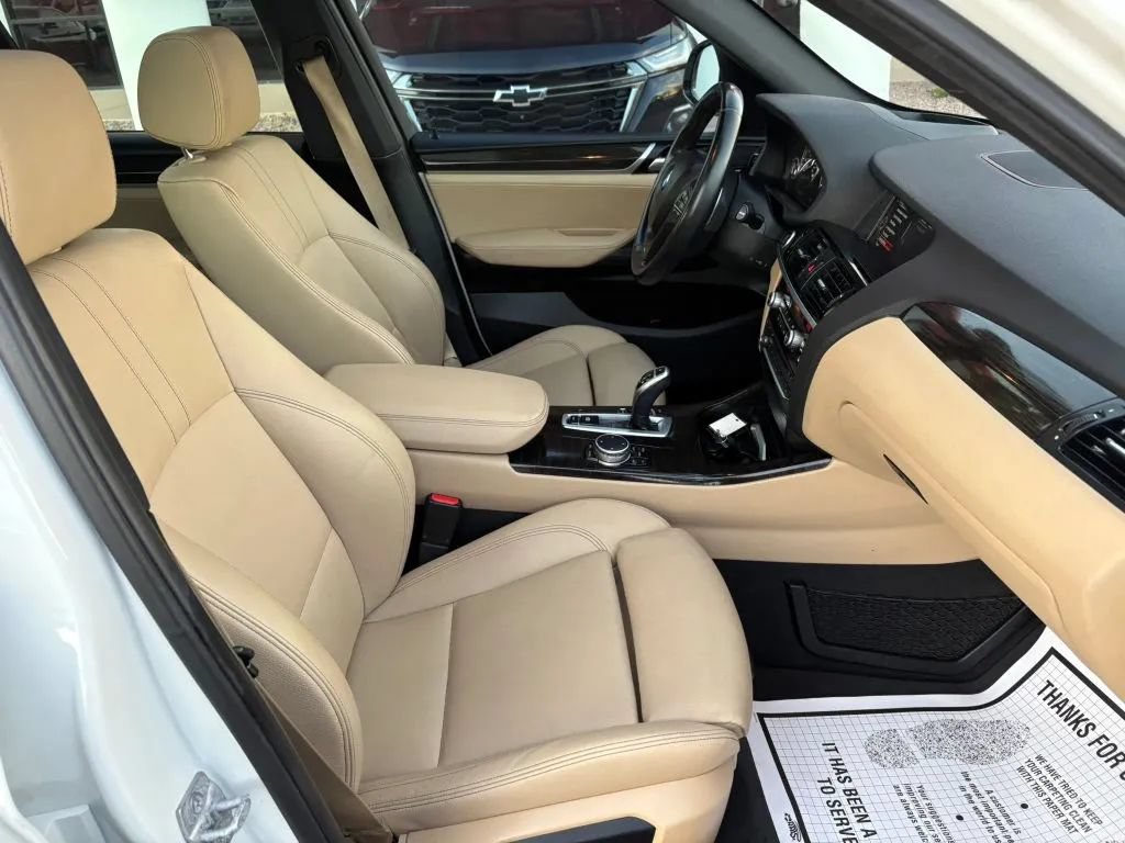Used 2016 BMW X3 sDrive28i RWD image 14