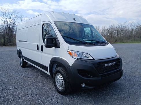New 2026 RAM ProMaster 3500 w/ Advanced Safety Group FWD image 8