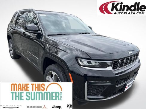 New 2026 Jeep Grand Cherokee Limited AWD/4WD image 1