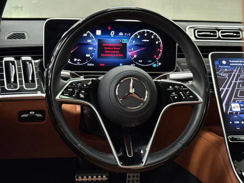 Certified 2024 Mercedes-Benz S 580 4MATIC Sedan image 38