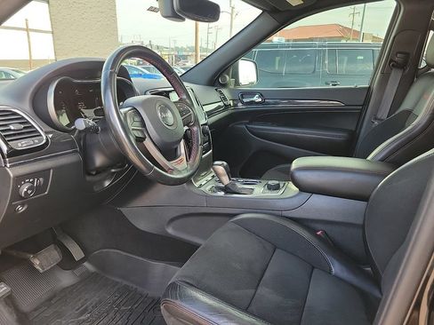 Used 2020 Jeep Grand Cherokee Trailhawk AWD/4WD image 14