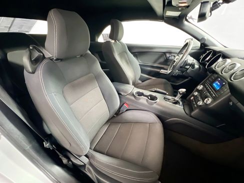 Used 2016 Ford Mustang Convertible w/ Equipment Group 051A image 31