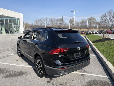 Used 2021 Volkswagen Tiguan SE image 7