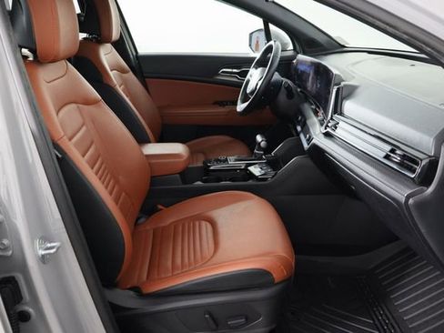 Used 2023 Kia Sportage SX image 19