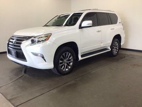 Used 2015 Lexus GX 460 Luxury AWD/4WD image 3