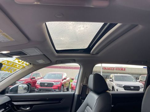 Used 2024 Honda CR-V EX-L image 9