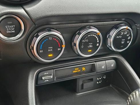 Used 2021 MAZDA MX-5 Miata RF Grand Touring image 17