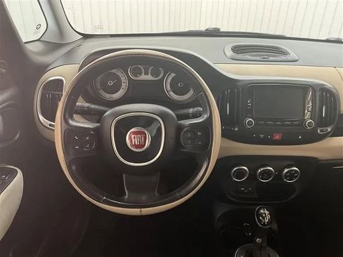 Used 2014 FIAT 500L Easy image 16