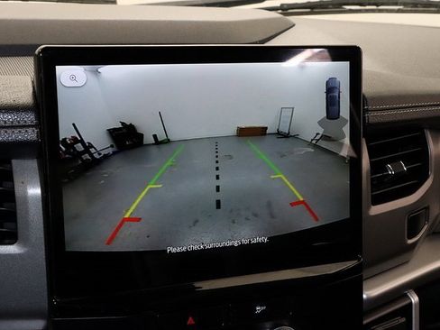 Used 2022 Ford Expedition Max XLT image 20