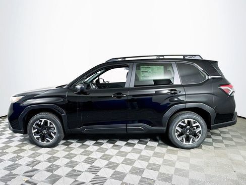 Used 2026 Subaru Forester Premium AWD/4WD image 4