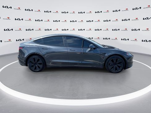 Used 2025 Tesla Model 3 Long Range RWD image 9