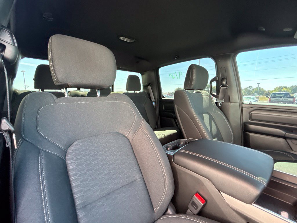 Used 2026 RAM 1500 Express AWD/4WD image 18