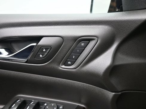 Used 2023 GMC Acadia AT4 w/ Technology Package AWD/4WD image 11