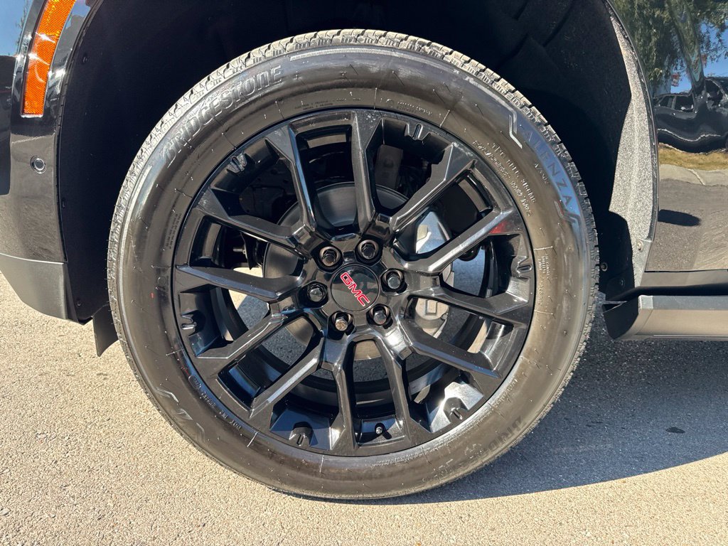 New 2026 GMC Yukon Denali AWD/4WD image 40