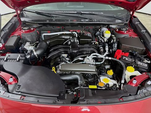 Used 2025 Subaru Outback Premium image 31