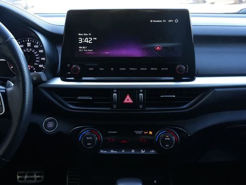 Used 2024 Kia Forte GT w/ GT2 Package image 13