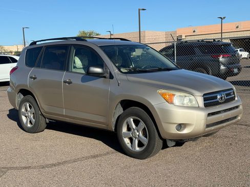 Used 2007 Toyota RAV4 2WD V6 image 3