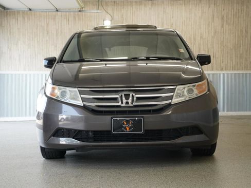 Used 2011 Honda Odyssey EX-L image 2