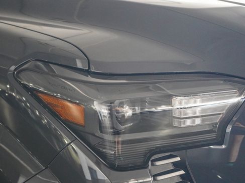 New 2026 Toyota Tacoma SR5 RWD image 11
