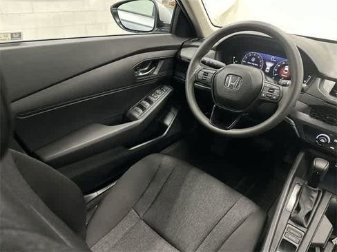 Used 2025 Honda Accord LX image 12