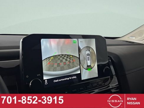 New 2025 Nissan Pathfinder Platinum image 20