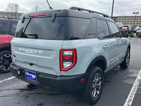 Used 2022 Ford Bronco Sport Badlands w/ Premium Package image 3