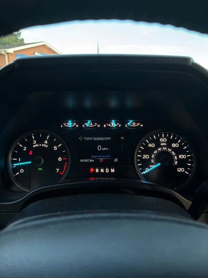 Used 2020 Ford F150 XLT w/ Equipment Group 302A Luxury AWD/4WD image 12